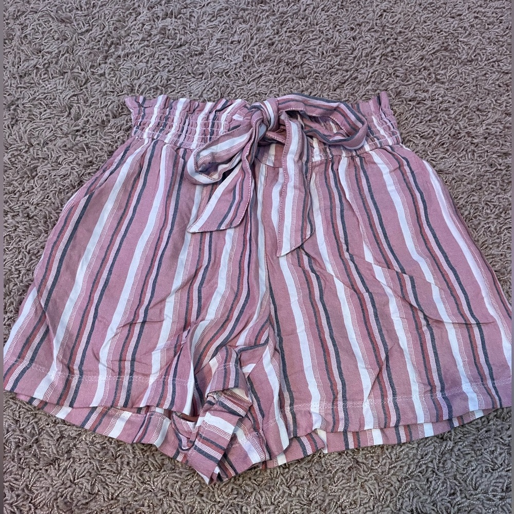 hollister paper bag shorts